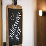 14 Mit Infrarotkabine
