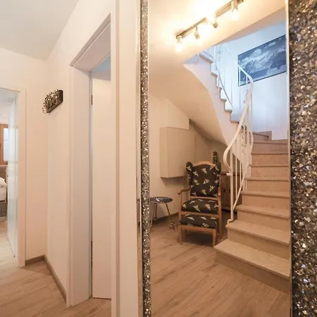 Holiday home 14 Mit Infrarotkabine Garmisch-Partenkirchen